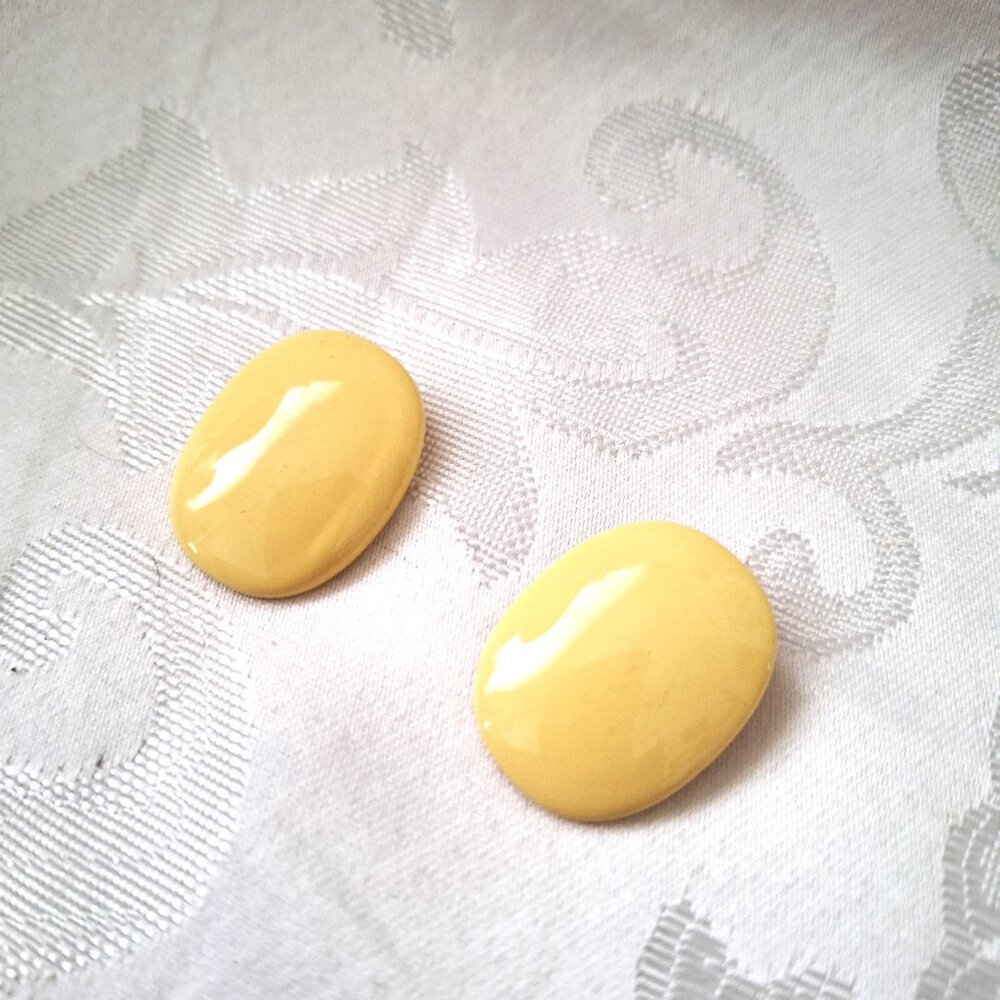 Yellow Metal 80's Vintage Earrings Retro Fun Party